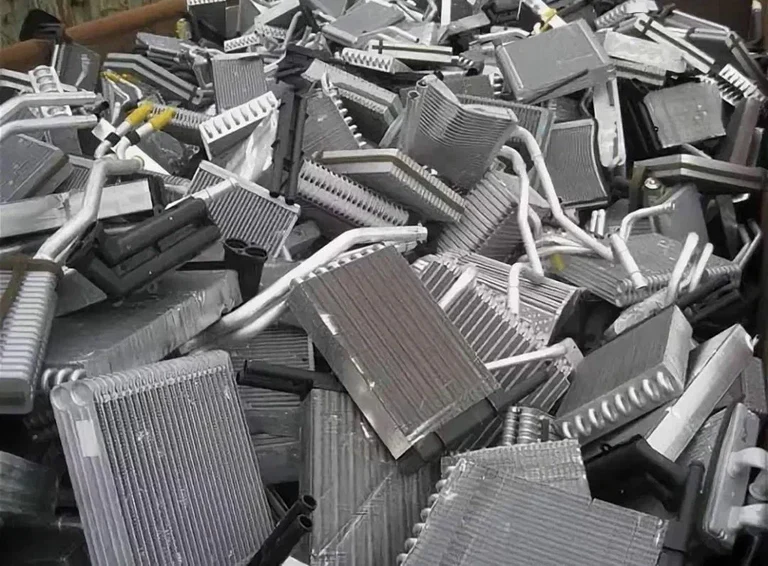 قصاصة من المبرد