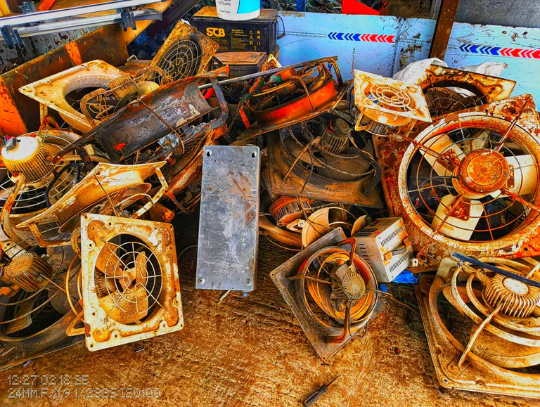 خردة المواد الكهربائية